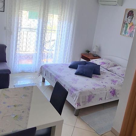 Apartman Scotti Kastela Exterior photo